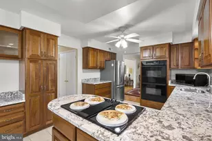 4 Ansted Ct, Silver Spring, MD 20905 - Photo 15