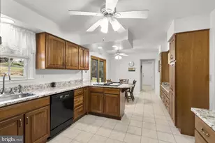 4 Ansted Ct, Silver Spring, MD 20905 - Photo 11