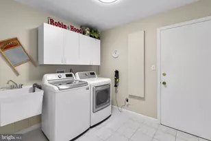 4 Ansted Ct, Silver Spring, MD 20905 - Photo 25