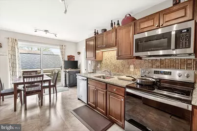 19736 Greenside Terrace, Montgomery Village, MD 20886 - Photo 17