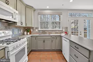 17838 Shotley Bridge Pl, Olney, MD 20832 - Photo 9