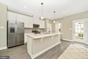 9537 Tall Oaks Rd, Montgomery Village, MD 20886 - Photo 17