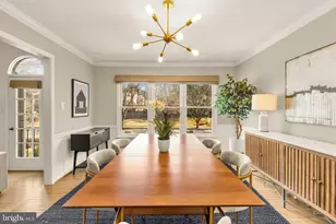 10135 Crestberry Pl, Bethesda, MD 20817 - Photo 7