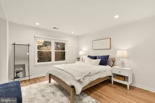 10135 Crestberry Pl, Bethesda, MD 20817 - Photo 27