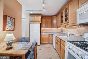 9039 Sligo Creek Pkwy, Silver Spring, MD 20901 - Photo 17