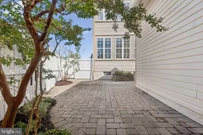 23710 Grapevine Ridge Terrace, Clarksburg, MD 20871 - Photo 7