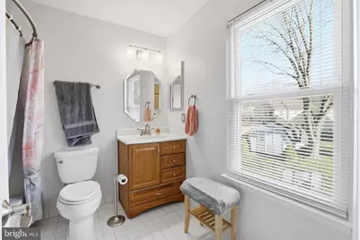 9709 Noble Ridge Terrace, Gaithersburg, MD 20882 - Photo 29