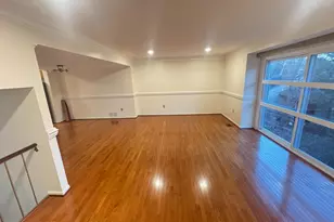 9250 Three Oaks Dr, Silver Spring, MD 20901 - Photo 5