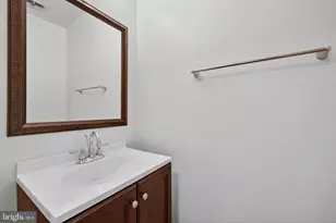 9250 Three Oaks Dr, Silver Spring, MD 20901 - Photo 15