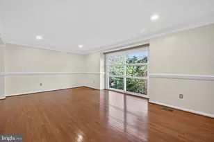 9250 Three Oaks Dr, Silver Spring, MD 20901 - Photo 5