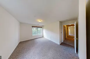 2806 Clear Shot Dr, Silver Spring, MD 20906 - Photo 3
