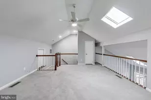 8017 Rising Ridge Rd, Bethesda, MD 20817 - Photo 21