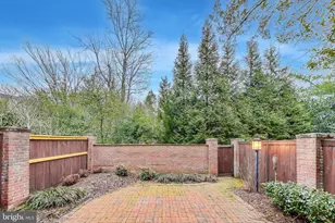 8017 Rising Ridge Rd, Bethesda, MD 20817 - Photo 49