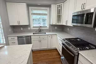 8017 Rising Ridge Rd, Bethesda, MD 20817 - Photo 3