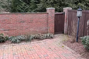 8017 Rising Ridge Rd, Bethesda, MD 20817 - Photo 13