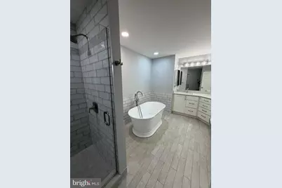 8017 Rising Ridge Road, Bethesda, MD 20817 - Photo 7