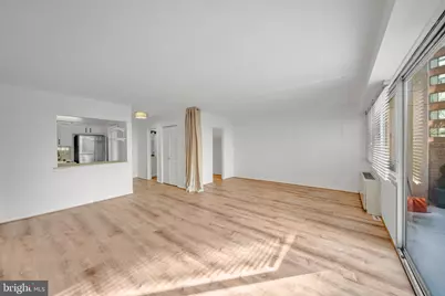 5500 Friendship Boulevard #818N, Chevy Chase, MD 20815 - Photo 5