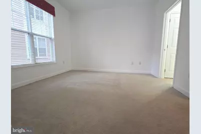 501 Hungerford Drive #110, Rockville, MD 20850 - Photo 9