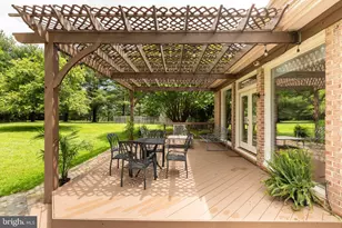 8809 Saunders Ln, Bethesda, MD 20817 - Photo 83