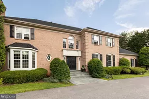 8809 Saunders Ln, Bethesda, MD 20817 - Photo 9