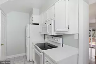 10010 Raynor Rd, Silver Spring, MD 20901 - Photo 17