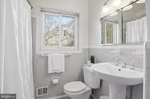 10014 Cedar Ln, Kensington, MD 20895 - Photo 17