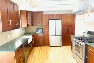 11231 Ashley Dr, Rockville, MD 20852 - Photo 5