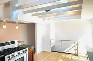 11231 Ashley Dr, Rockville, MD 20852 - Photo 7