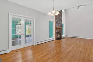 15022 Snowden Dr, Silver Spring, MD 20905 - Photo 27