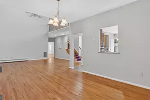 15022 Snowden Dr, Silver Spring, MD 20905 - Photo 31