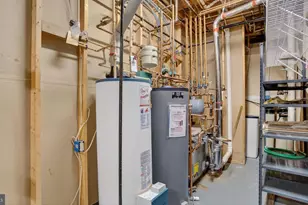 15022 Snowden Dr, Silver Spring, MD 20905 - Photo 77