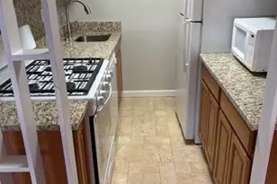 8601 Manchester Rd, Silver Spring, MD 20901 - Photo 11