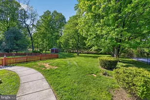 6013 Neilwood Dr, Rockville, MD 20852 - Photo 15