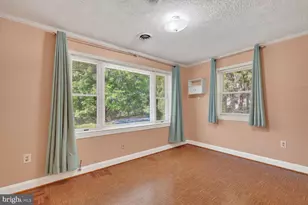 6013 Neilwood Dr, Rockville, MD 20852 - Photo 5