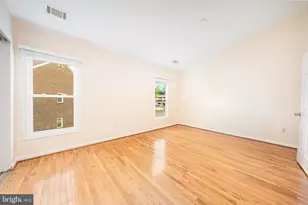 1501 Templeton Pl, Rockville, MD 20852 - Photo 19