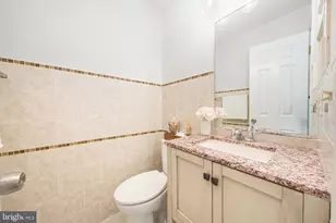 1501 Templeton Pl, Rockville, MD 20852 - Photo 15