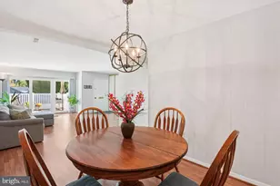 15032 Westholm Ct, Silver Spring, MD 20906 - Photo 9