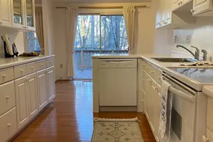 12235 Tildenwood Dr, Rockville, MD 20852 - Photo 17