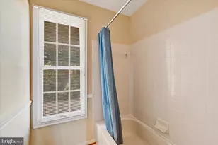 14003 Forest Ridge, North Potomac, MD 20878 - Photo 23