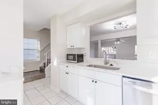 1014 Copperstone Ct, Rockville, MD 20852 - Photo 5