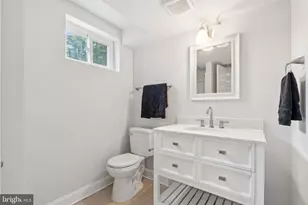 1804 Briggs Chaney Rd, Silver Spring, MD 20905 - Photo 33