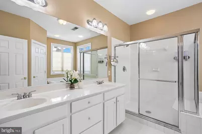 945 Main Street, Gaithersburg, MD 20878 - Photo 27