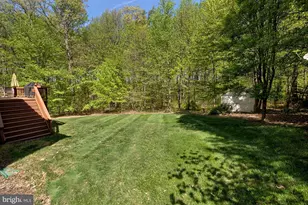 21 Hackett Ct, Poolesville, MD 20837 - Photo 9
