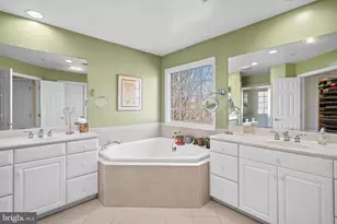 509 Oak Knoll Terrace, Rockville, MD 20850 - Photo 25