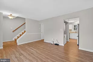 8 Suncroft Ct, Silver Spring, MD 20904 - Photo 3