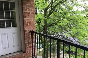 18318 Streamside Dr, Gaithersburg, MD 20879 - Photo 17