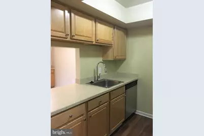 18318 Streamside Drive #304, Gaithersburg, MD 20879 - Photo 7