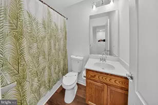 3565 Woodlake Dr, Silver Spring, MD 20904 - Photo 11