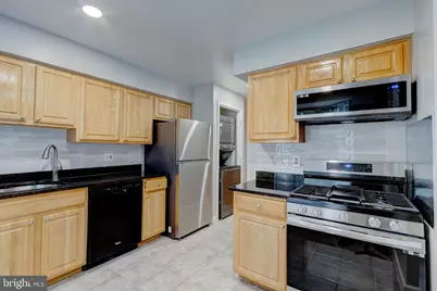 3934 Chesterwood Drive #3934, Silver Spring, MD 20906 - Photo 5