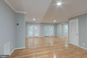 3934 Chesterwood Dr, Silver Spring, MD 20906 - Photo 7